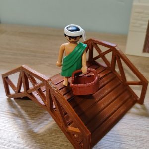 Puente de madera ancho