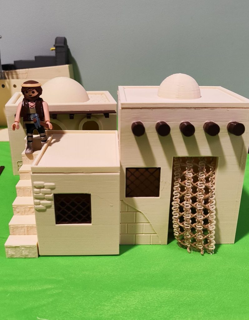 Casa 4 con escalera y bigas de madera